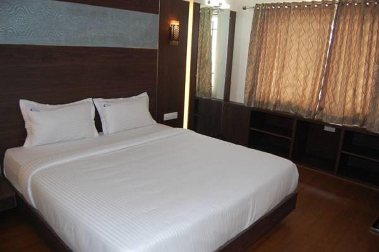 The Lotus Boutique Hotel Chikmagalūr Zewnętrze zdjęcie