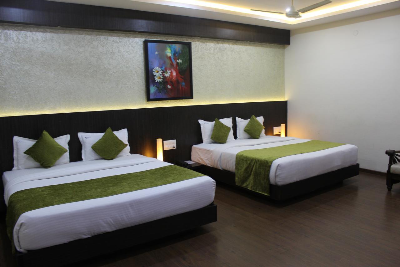 The Lotus Boutique Hotel Chikmagalūr Zewnętrze zdjęcie